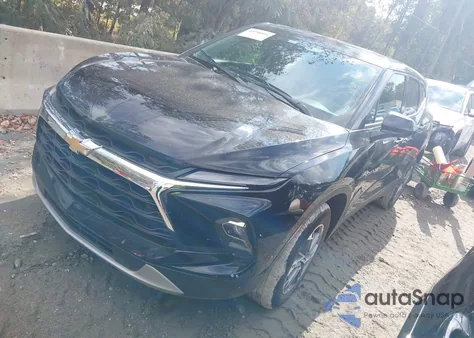 2025 Chevrolet Blazer Fwd 2Lt from USA, damaged, VIN 3GNKBCR43SS193564